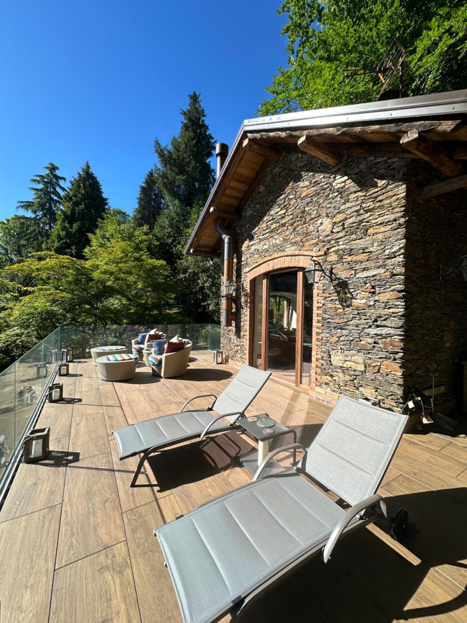 Private Luxury Spa & Silence Retreat With Spectacular View Over The Lake Maggiore Stresa Buitenkant foto